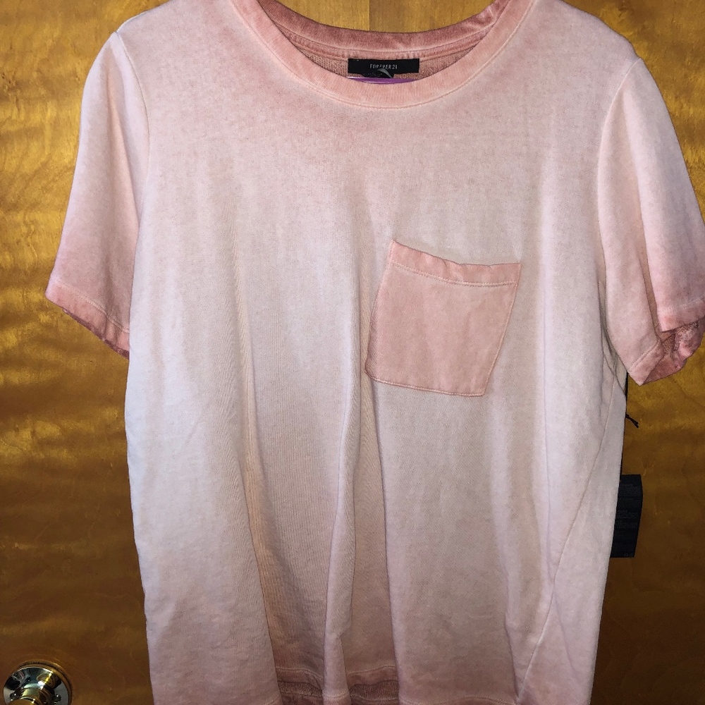 NWT Forever 21 Peach T Shirt